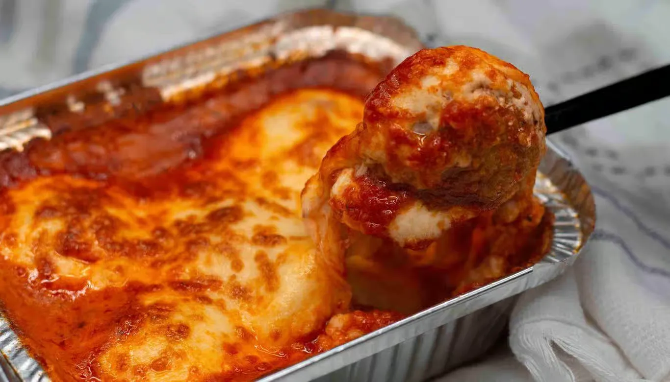 Keto-friendly dishes at La Farina Winnipeg including meatballs and low-carb options